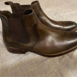 leather Chelsea boots